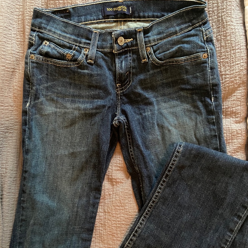 Women’s Levi’s 524 Bootcut Low-rise Jeans Size 3M
